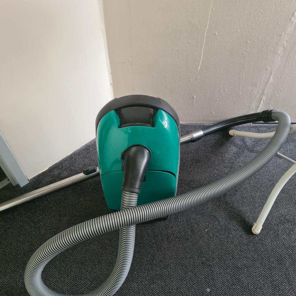 Fijne sterk zuigende miele de luxe S300i, Witgoed en Apparatuur, Stofzuigers, Ophalen of Verzenden, 1200 tot 1600 watt