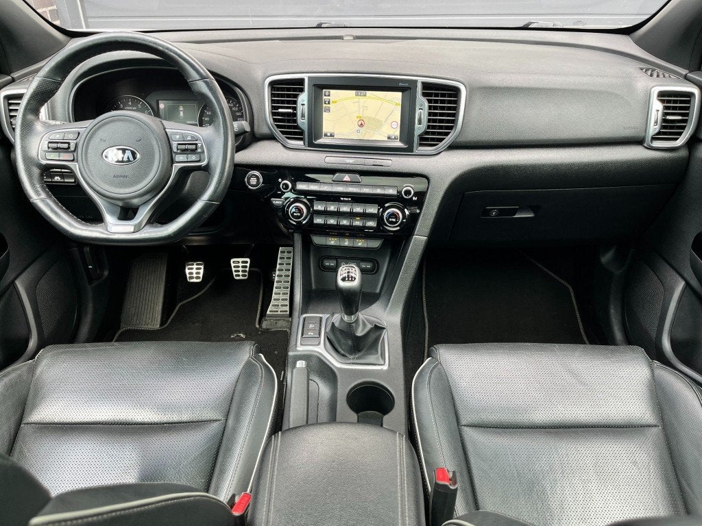 Kia SPORTAGE 1.6 T-GDI 4WD GT-LINE LEDER - PANO - TREKH. ORG, Auto's, Voorwielaandrijving, Gebruikt, 4 cilinders, Bedrijf