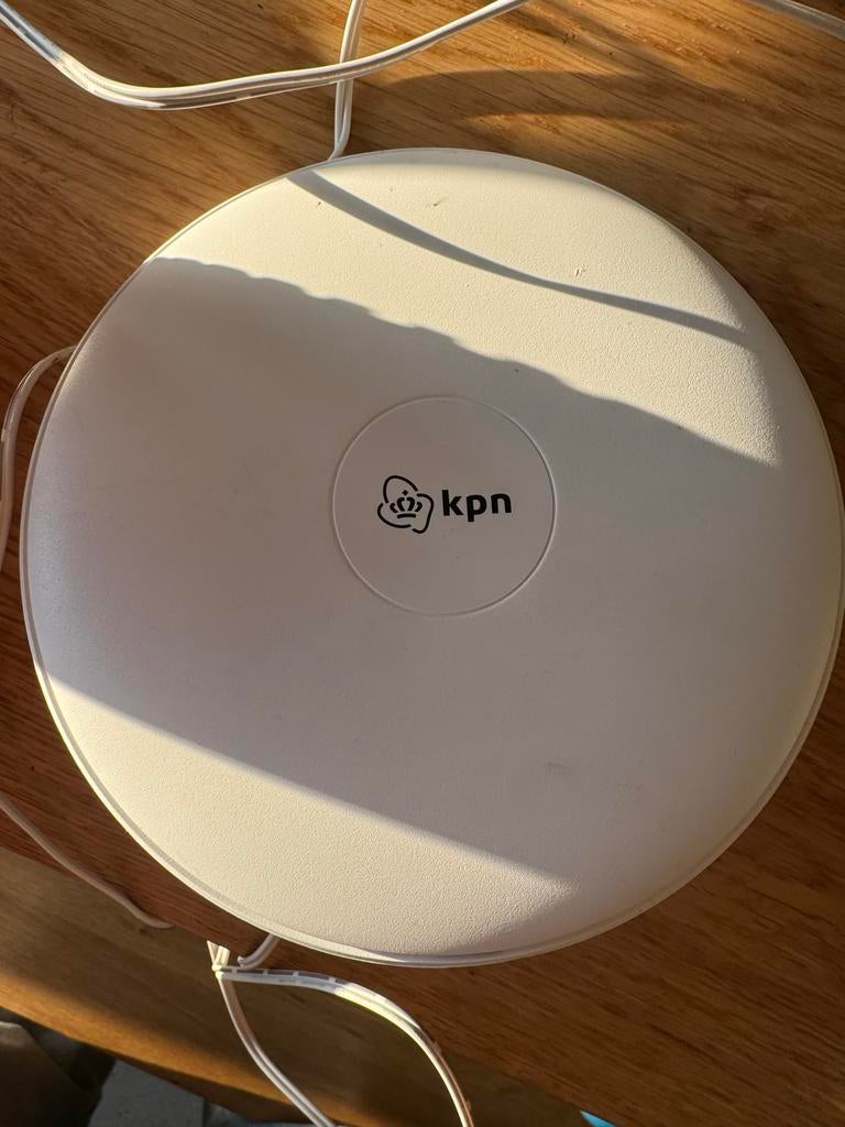 Twee KPN wifi versterkers, Ophalen of Verzenden, Zo goed als nieuw