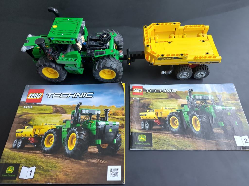 LEGO Technic John Deere 9620R 4WD Tractor (42136), Ophalen, Zo goed als nieuw
