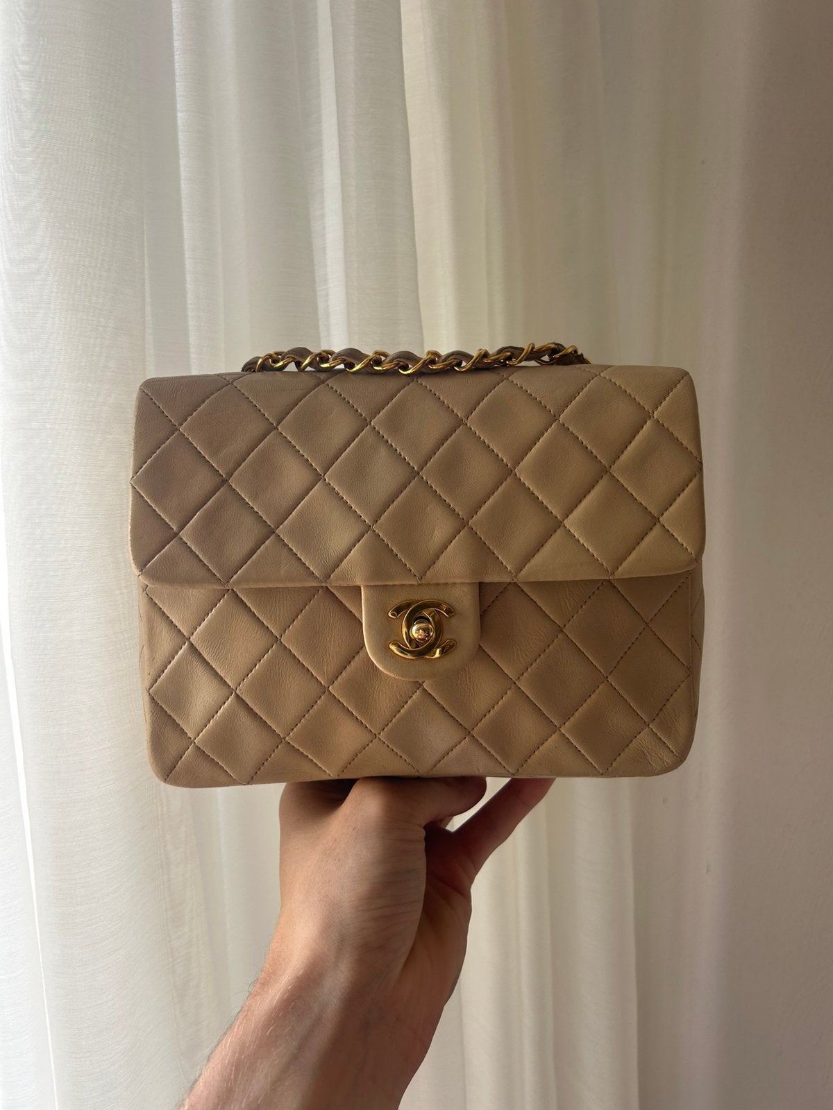 Chanel Mini Classic Square Flap Beige, Ophalen of Verzenden, Zo goed als nieuw