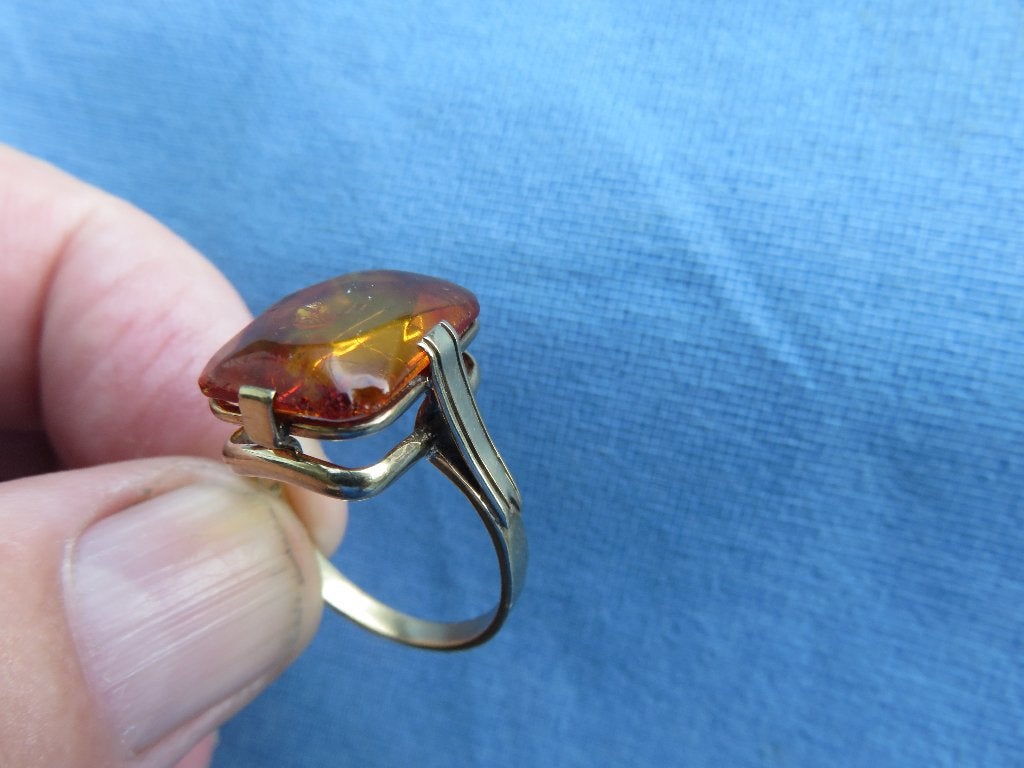 Ring in 8 karaat goud met barnsteen, Gebruikt, Ophalen of Verzenden, 17 tot 18, Dame of Heer