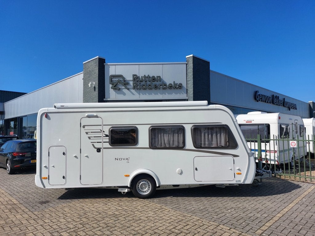 Eriba Nova Light 515, Standaardzit, Fietsenrek, Bedrijf, Dwarsbed