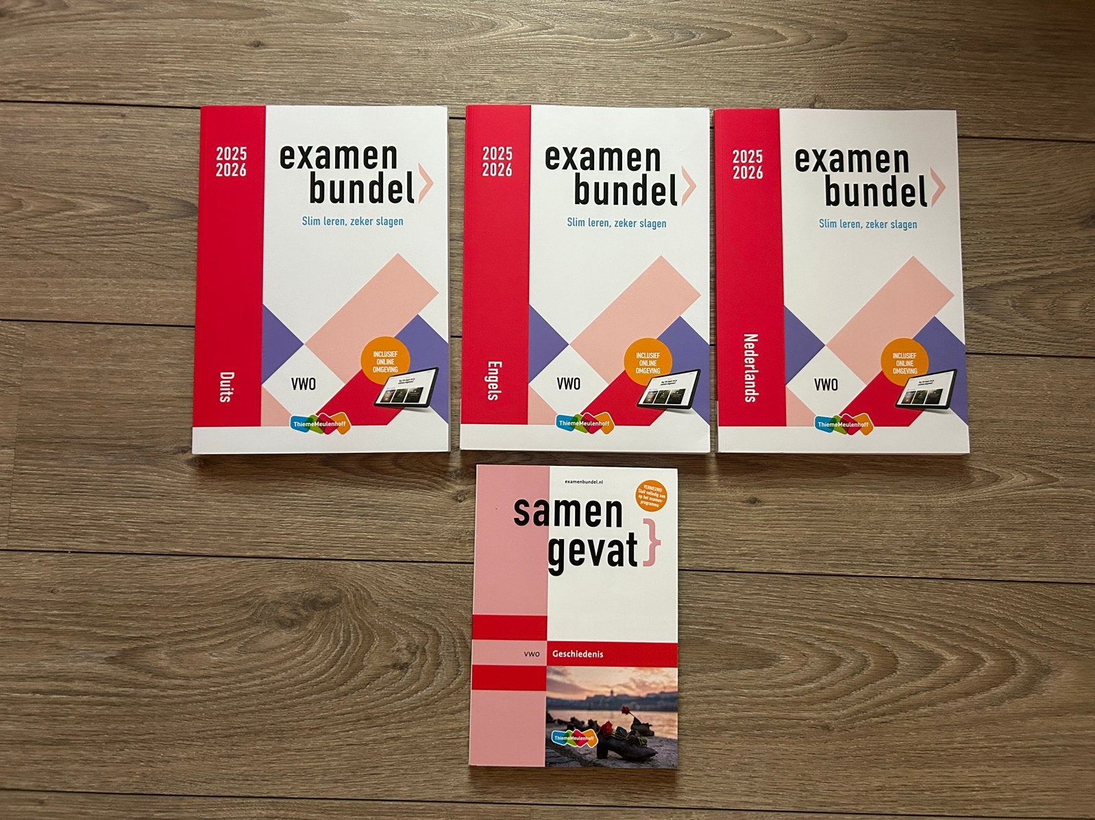 Examenbundels VWO 2025-2026 en Samengevat Geschiedenis, Ophalen of Verzenden, Zo goed als nieuw, VWO, Duits