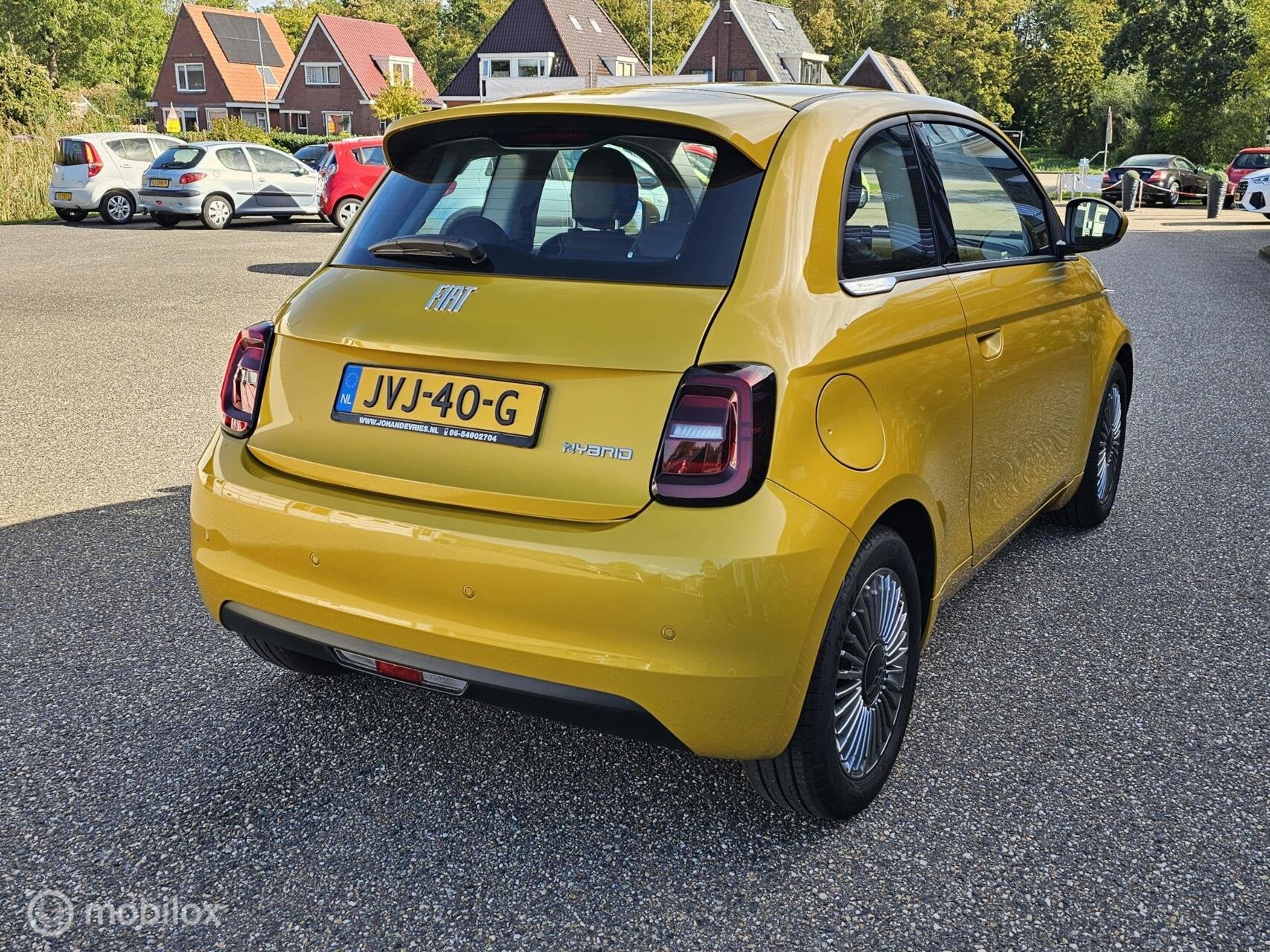 Fiat 500 1.0 Hybrid Torino Launch Edition LED I Carplay I AC, Stof, Gebruikt, Euro 6, 4 stoelen