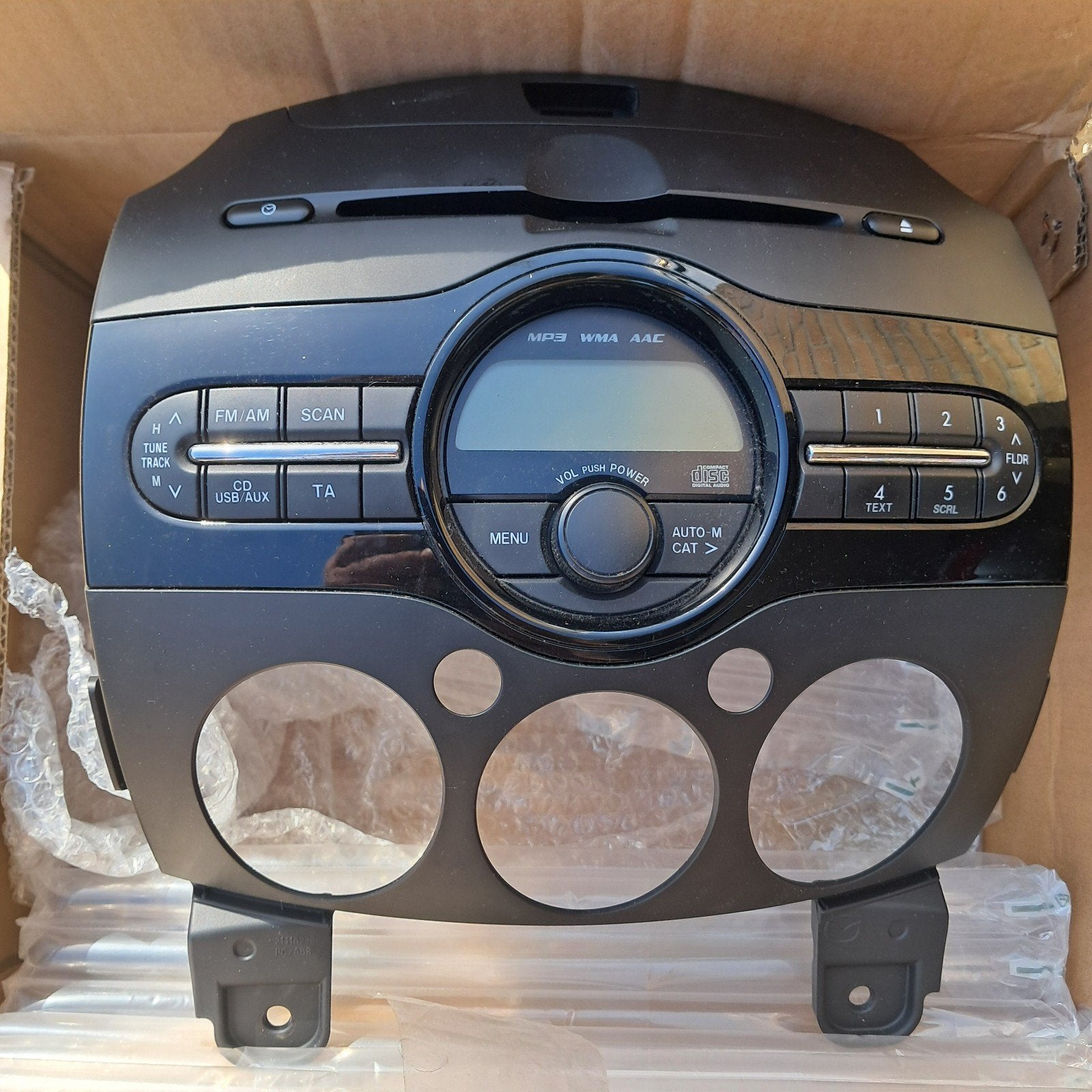 Mazda2 autoradio te koop, Ophalen of Verzenden