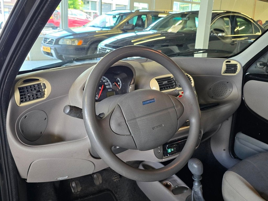 Fiat Seicento 1.1 Young/STUURBEKRACHTEGING/N.A.P/, Auto's, Voorwielaandrijving, Stof, Zwart, Zwart