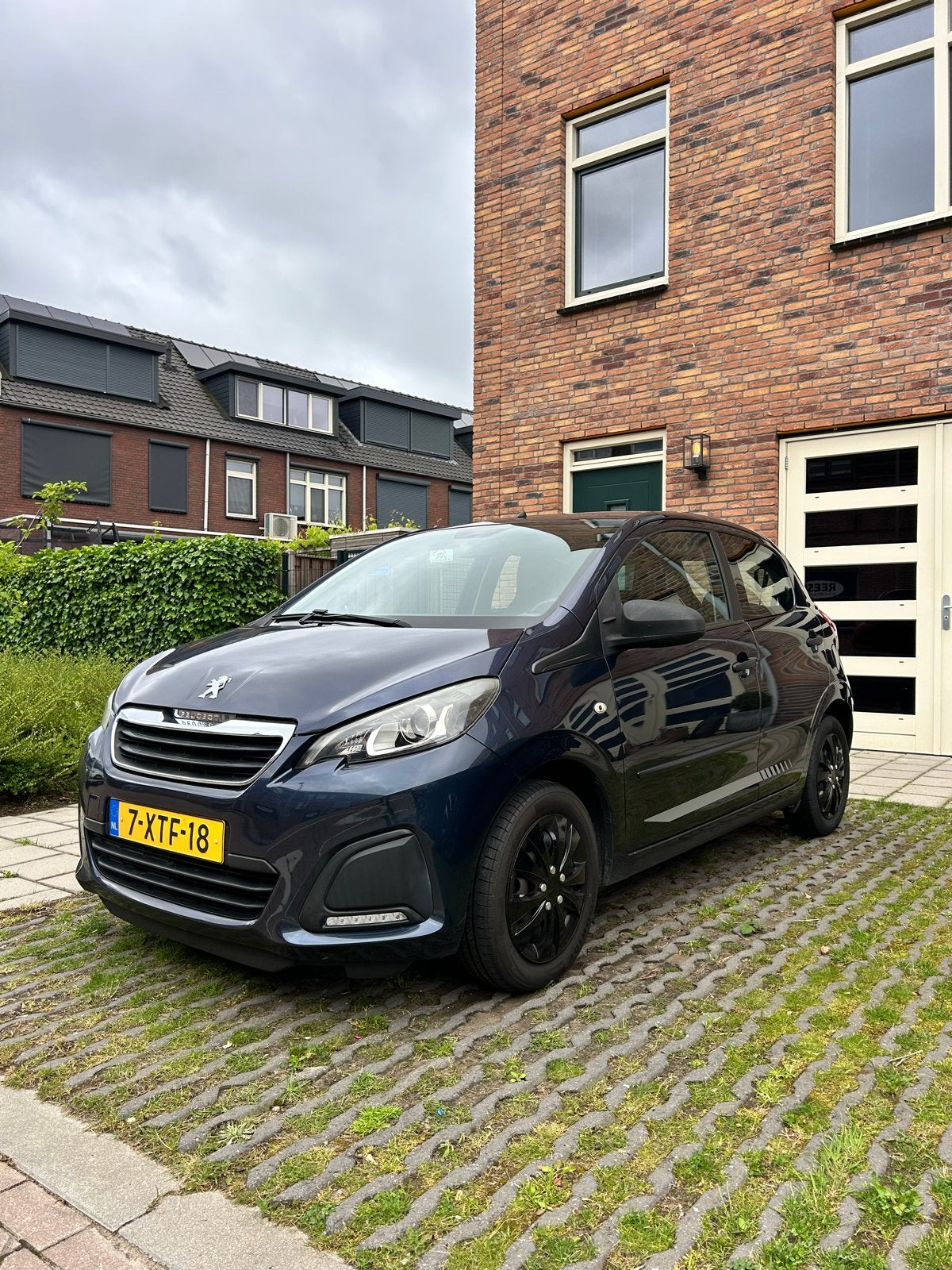 Peugeot 108 🚗 – 36.000 KM (NAP) – 📲Apple CarPlay – 5-Deurs, Voorwielaandrijving, Stof, Origineel Nederlands, Handgeschakeld
