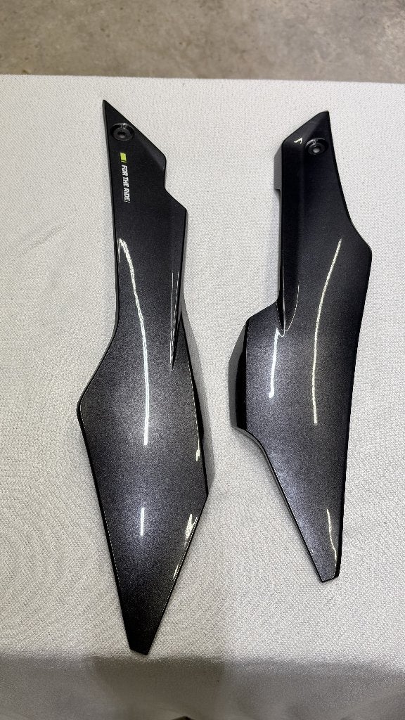 Triumph Speed Triple 1200 RS  RX  afdekkap onderkant, Ophalen of Verzenden, Gebruikt