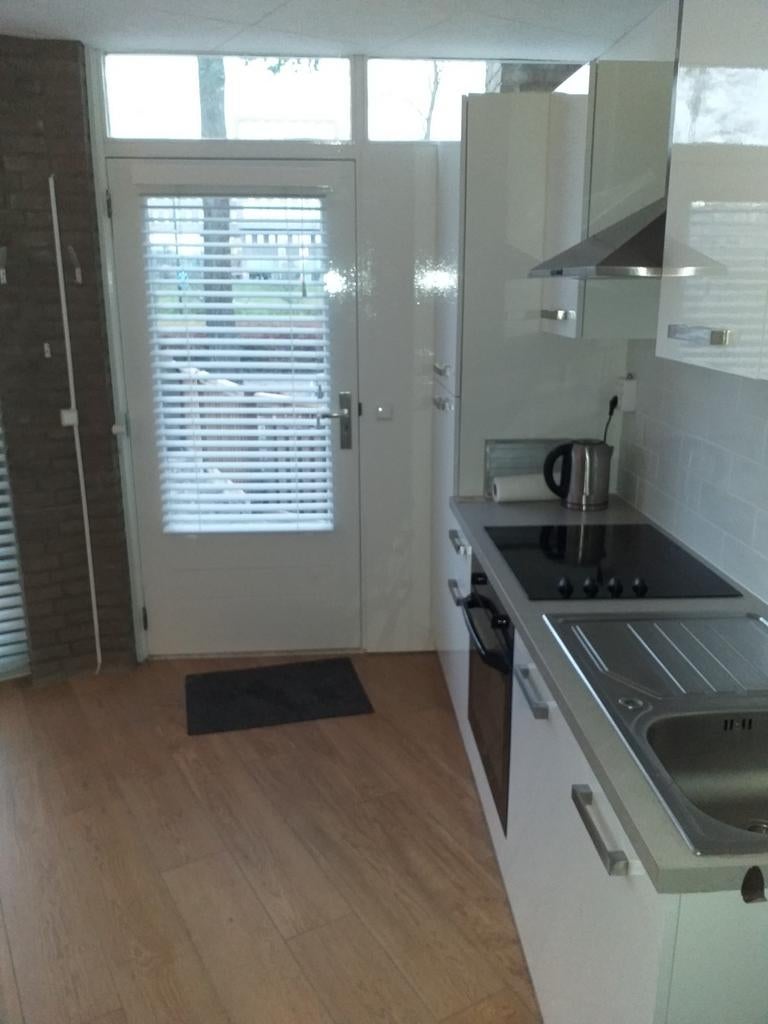 2 kamer benedenwoning te huur, Benedenwoning, Gelderland, Direct bij eigenaar, Apeldoorn