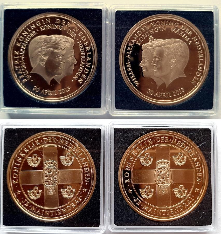 2 Penningen Inhuldiging Willem Alexander 2013, Postzegels en Munten, Verzenden, Overige materialen, Nederland
