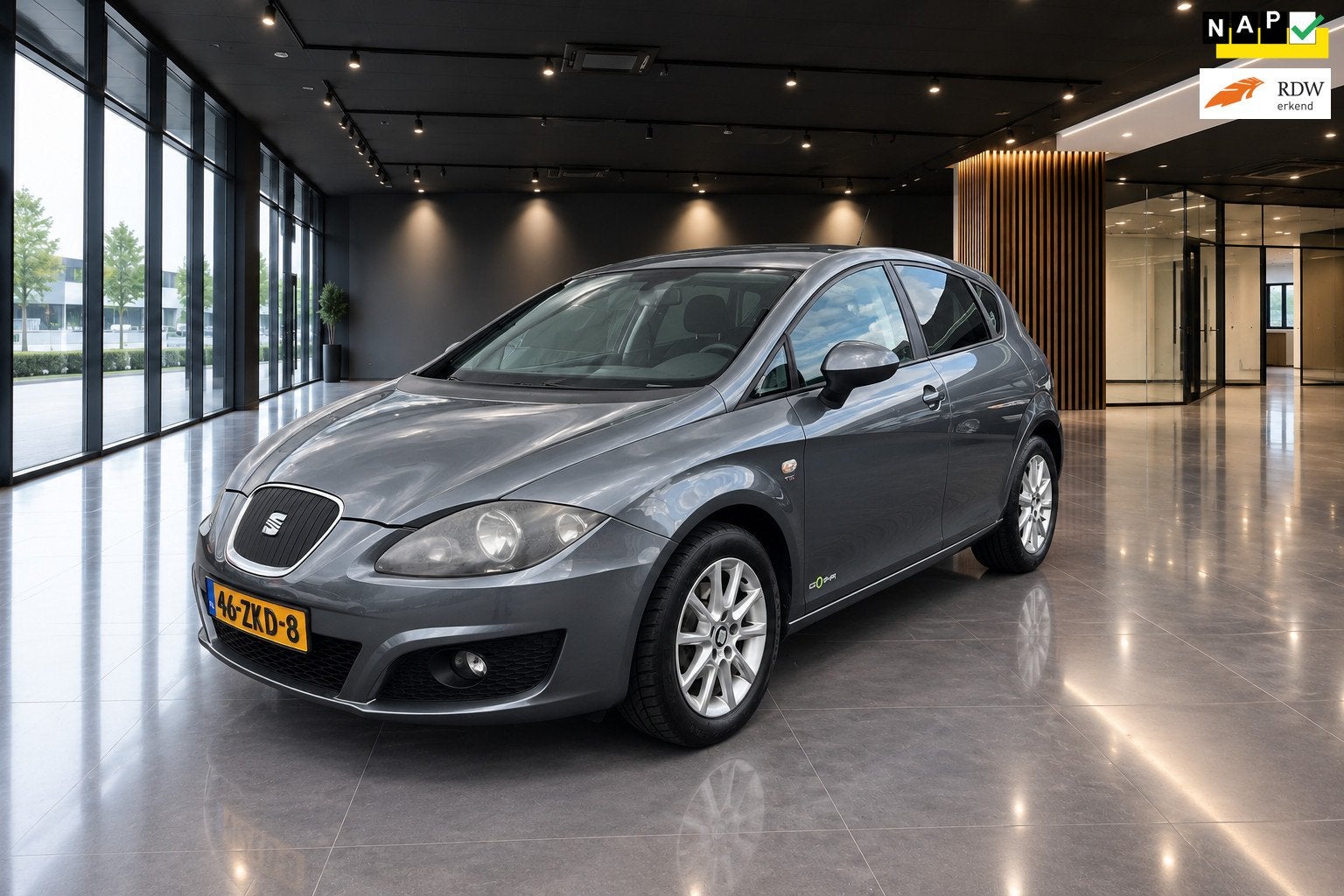 Seat Leon 1.2 TSI ECOMOTIVE COPA 5DRS AIRCO APK-2027, Auto's, Voorwielaandrijving, Euro 5, Stof, Gebruikt