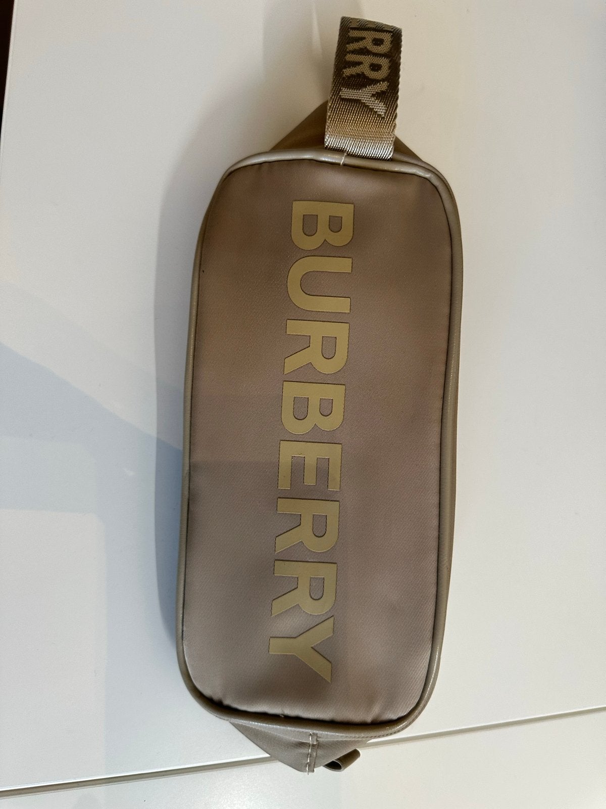 Orginele Burberry toilettas/etui - nieuw, Ophalen of Verzenden, Zo goed als nieuw, Beige, Heer of Dame