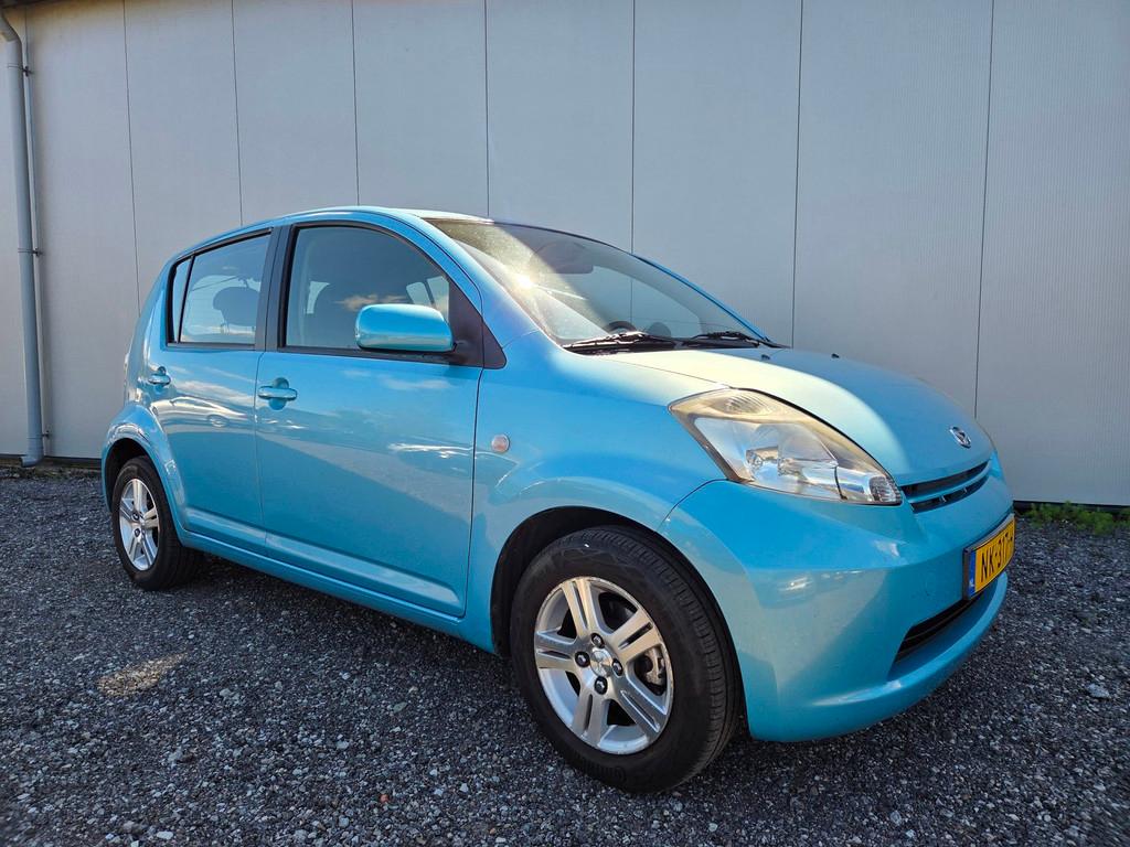 Daihatsu Sirion 2 1.3-16V Comfort, Auto's, Daihatsu, Voorwielaandrijving, Stof, Gebruikt, 4 cilinders