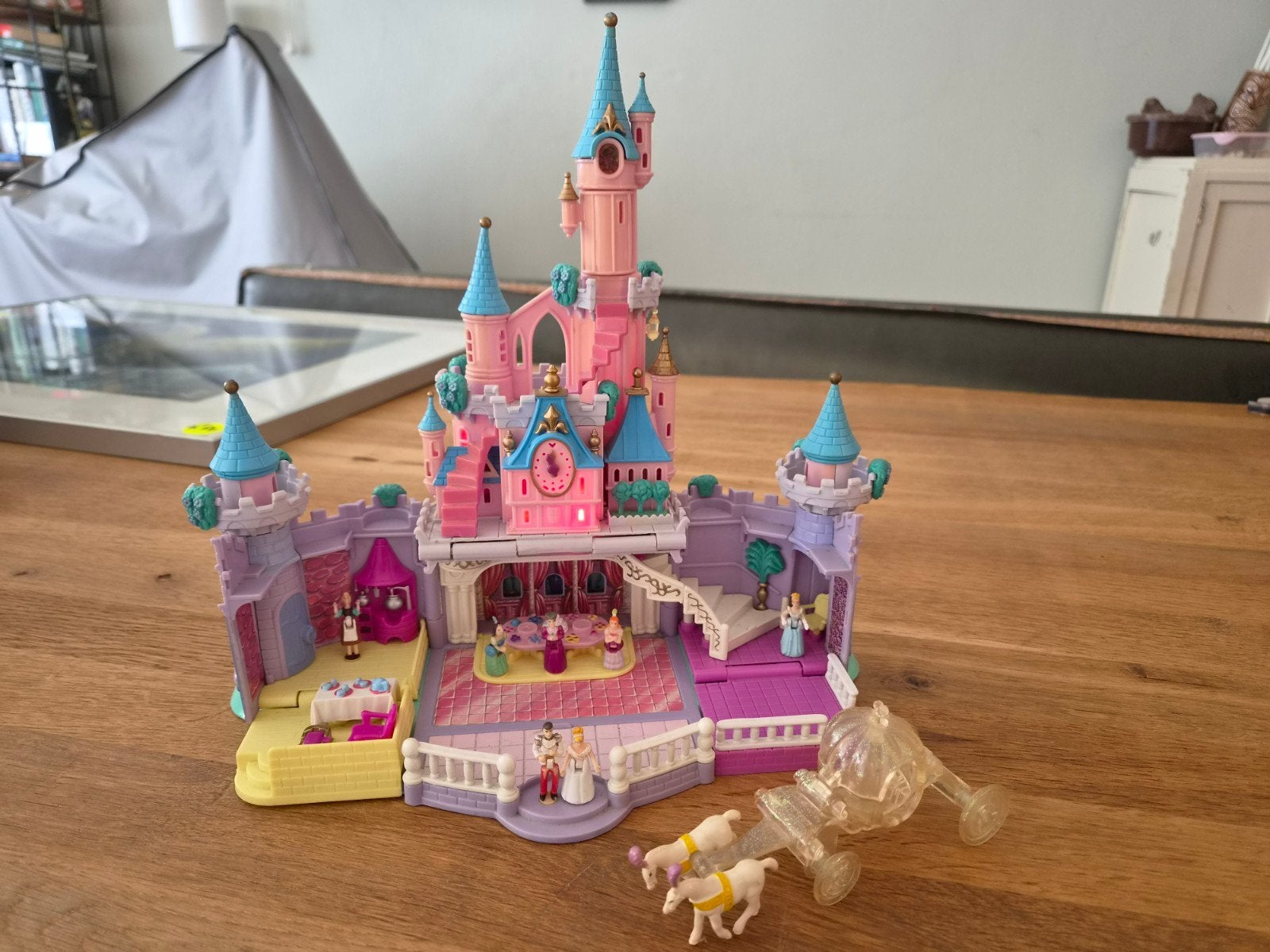 Vintage Polly Pocket Disney Assepoester Kasteel 1995, Ophalen of Verzenden, Zo goed als nieuw