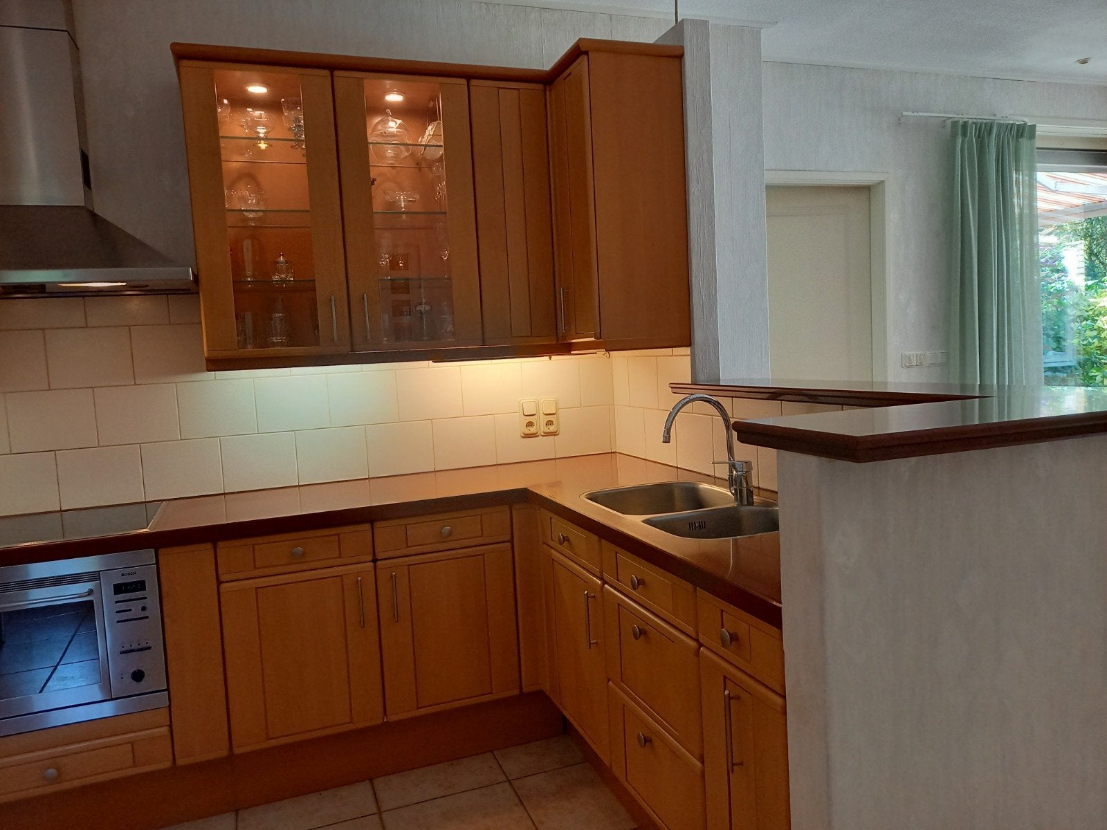 Sfeervolle Poggenpohl hoekkeuken, Huis en Inrichting, Keuken | Complete keukens, Ophalen, Gebruikt, Bruin, Hoekkeuken