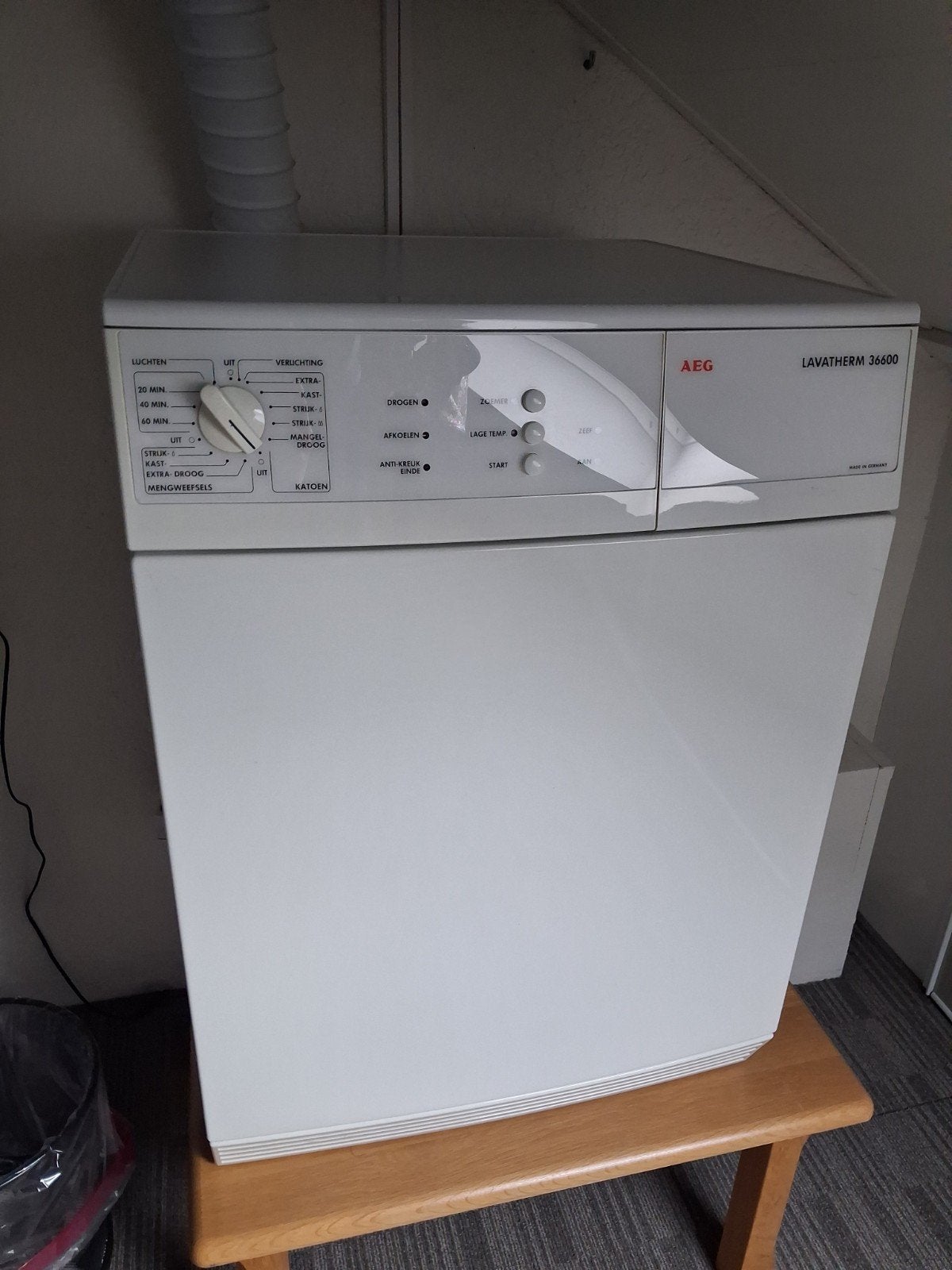 AEG Lavatherm 36600 Luchtafvoer Wasdroger, Ophalen, 6 tot 8 kg, Gebruikt, Luchtafvoer