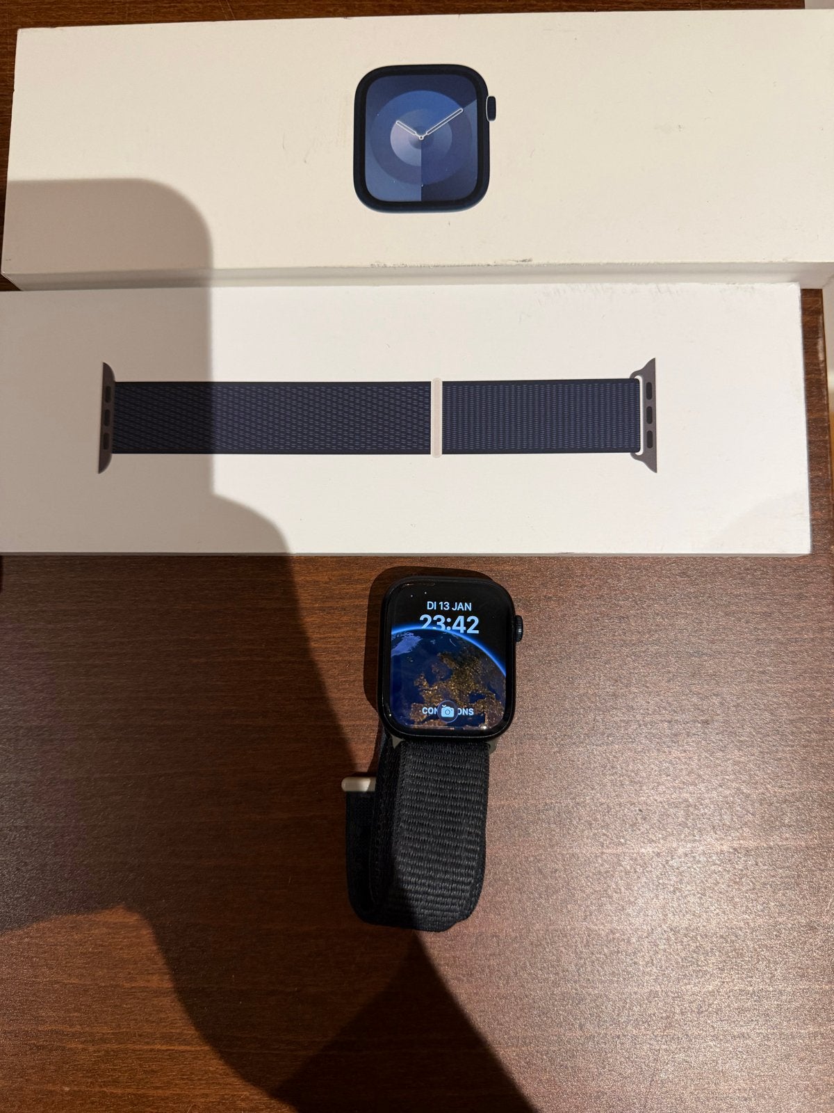 Apple Watch Series 9 - Zwart met sportbandje en doos kabel, Ophalen, Zwart, IOS, Zo goed als nieuw