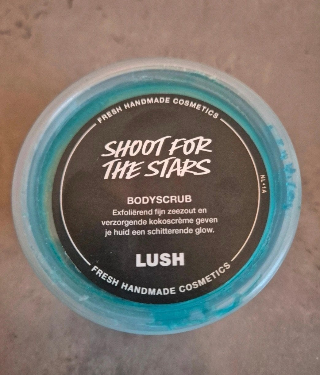 lush shoot for the stars scrub, Ophalen of Verzenden, Nieuw, Bad & Douche