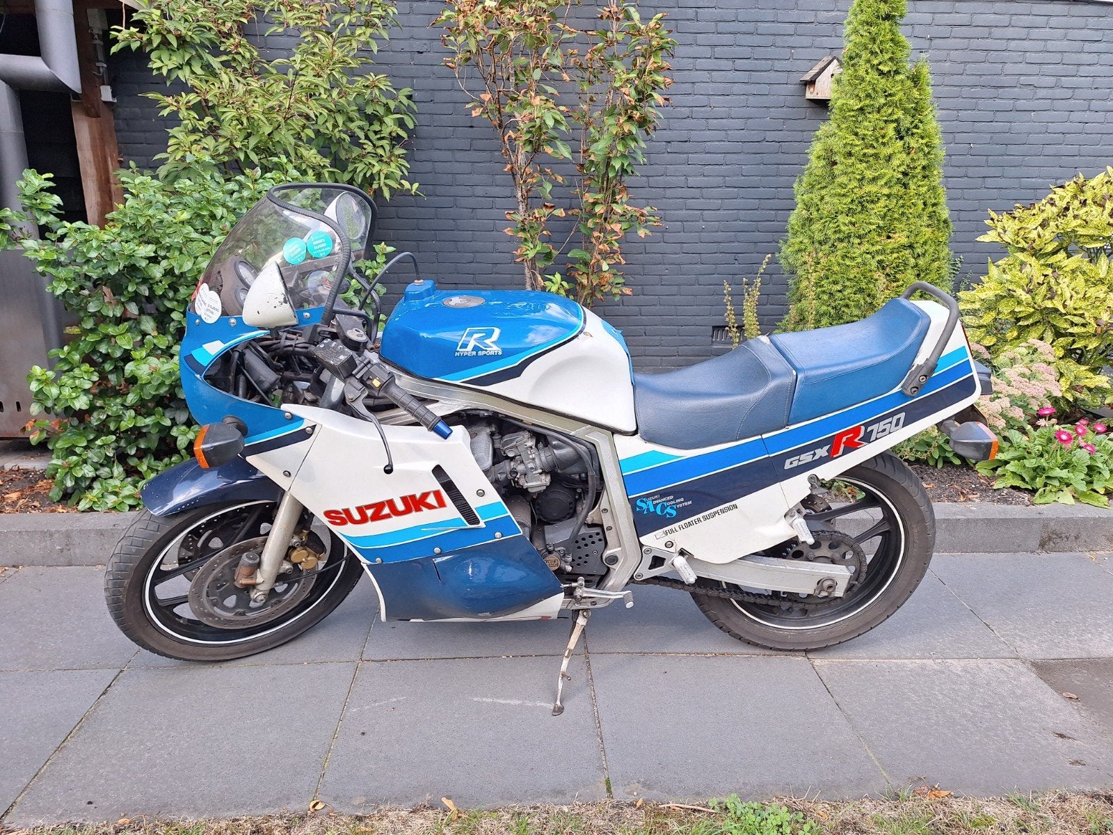 Suzuki GSX-R 750 (1985), Motoren, Motoren | Suzuki, 750 cc, 4 cilinders, Gebruikt, Super Sport