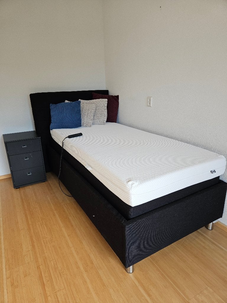 Elektrische eenpersoons boxspring, Huis en Inrichting, Ophalen, Gebruikt, 90 cm, Eenpersoons
