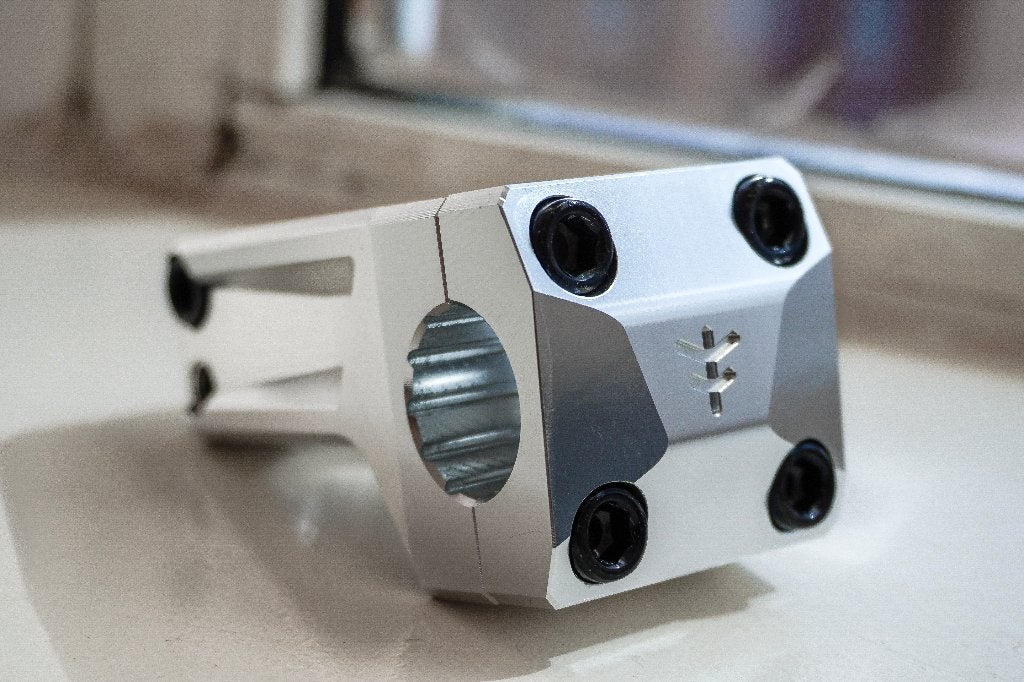 Flybikes Volcano FL BMX stem polished, Fietsen en Brommers, Fietsen | Crossfietsen en BMX, Ophalen of Verzenden, Nieuw, Aluminium