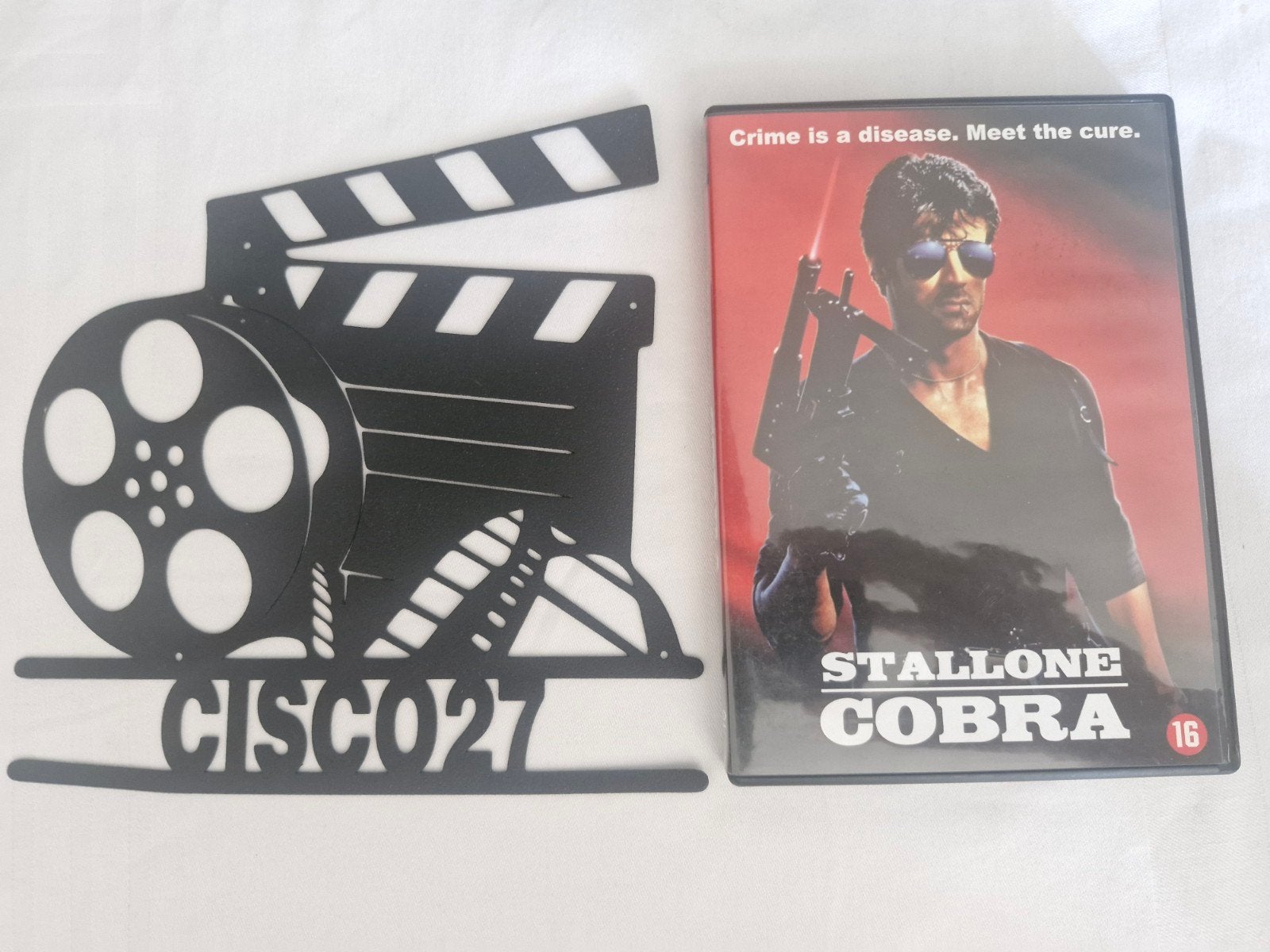 Cobra, Engels, Vanaf 16 jaar, Nederlands, Actie