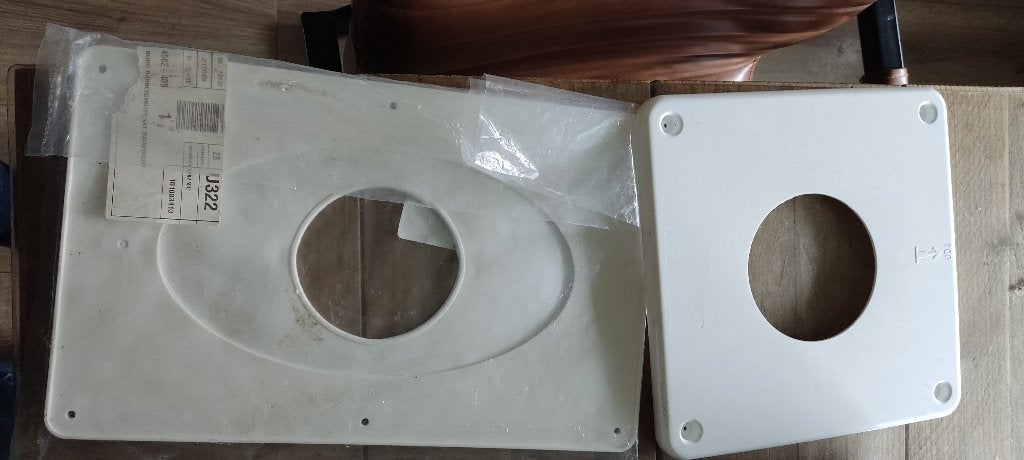 2x dakbeschot afdekplaten buisrozet afwerkplaat/ring, Minder dan 4 cm, Overige materialen, Nieuw, Ophalen of Verzenden