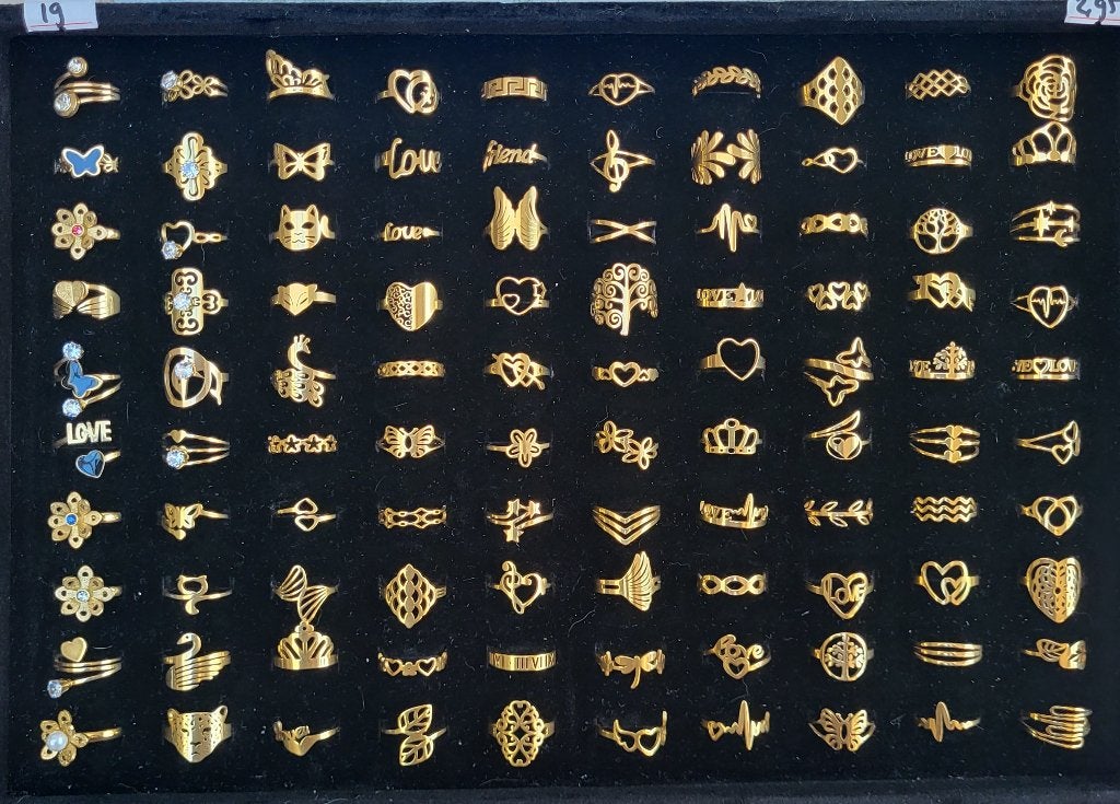 Diverse goudkleurige ringen maat 19, stainless steel, La Jefa Sieraden, IJzer of Staal, 19 tot 20, Nieuw