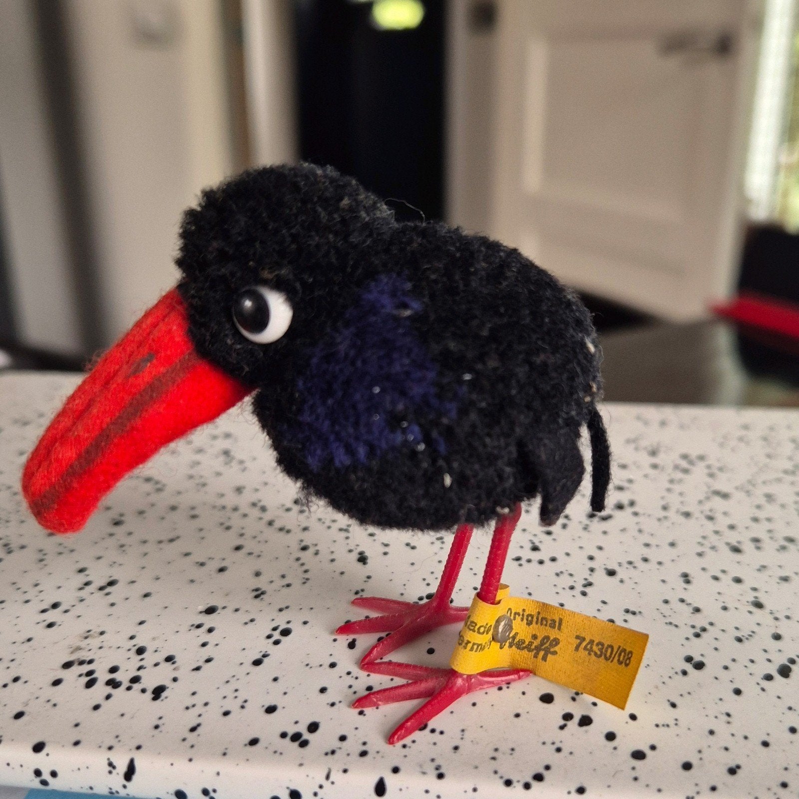 Steiff Miniatuur Wollen Raaf met knop en vaan, Ophalen of Verzenden, Zo goed als nieuw, Vogel, Beeldje of Figuurtje