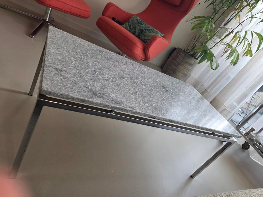 Salontafel met marmeren blad en RVS onderstel, Ophalen