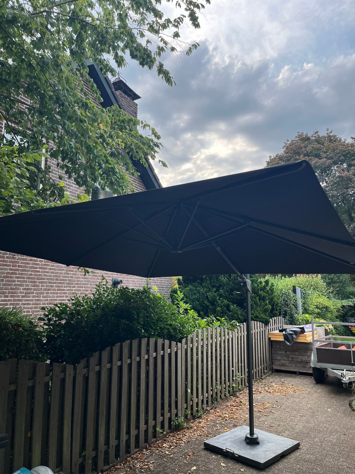 Parasol met afschermhoes - 3 meter, Tuin en Terras, Ophalen, Gebruikt, Kantelbaar, 2 tot 3 meter