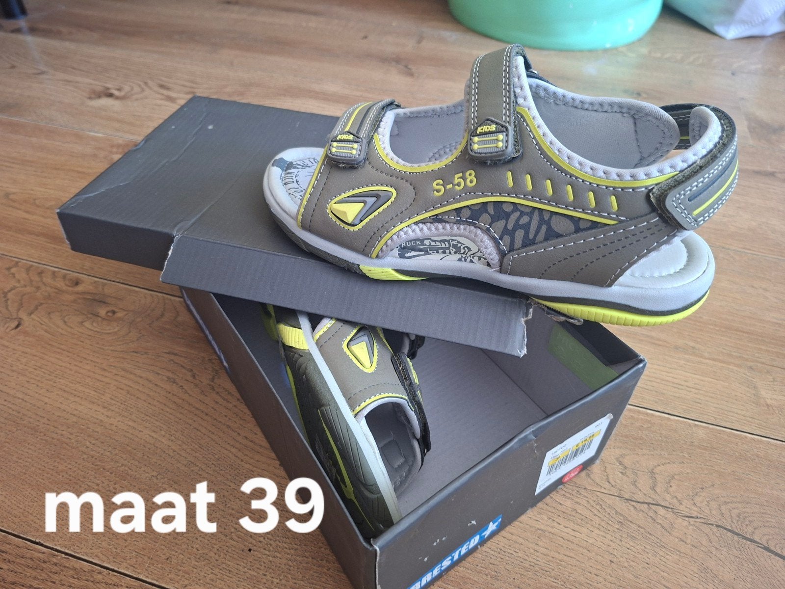 Nieuwe jongens sandalen maat 39, Ophalen of Verzenden, Nieuw, Jongen, Overige typen