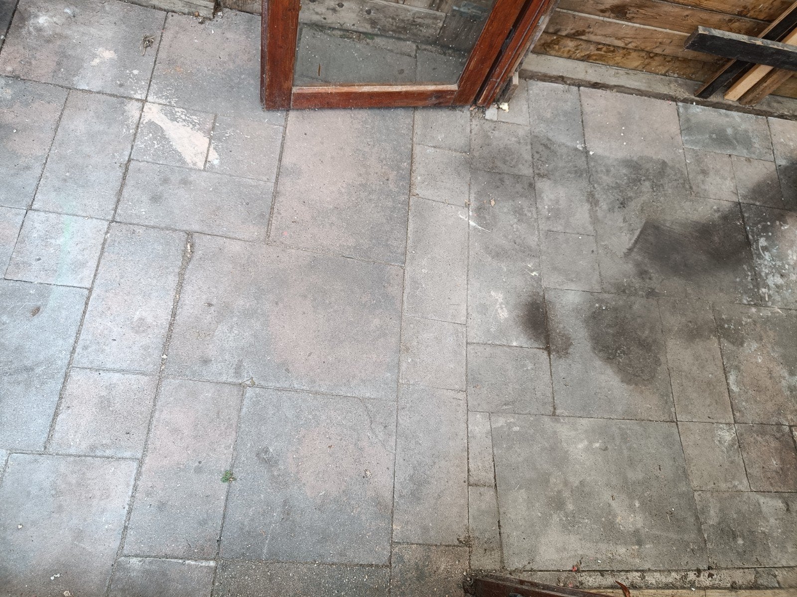 Gratis Tegels 17m2, Tuin en Terras, Tegels en Klinkers, Gebruikt, Terrastegels, Beton, 10 m² of meer, Ophalen