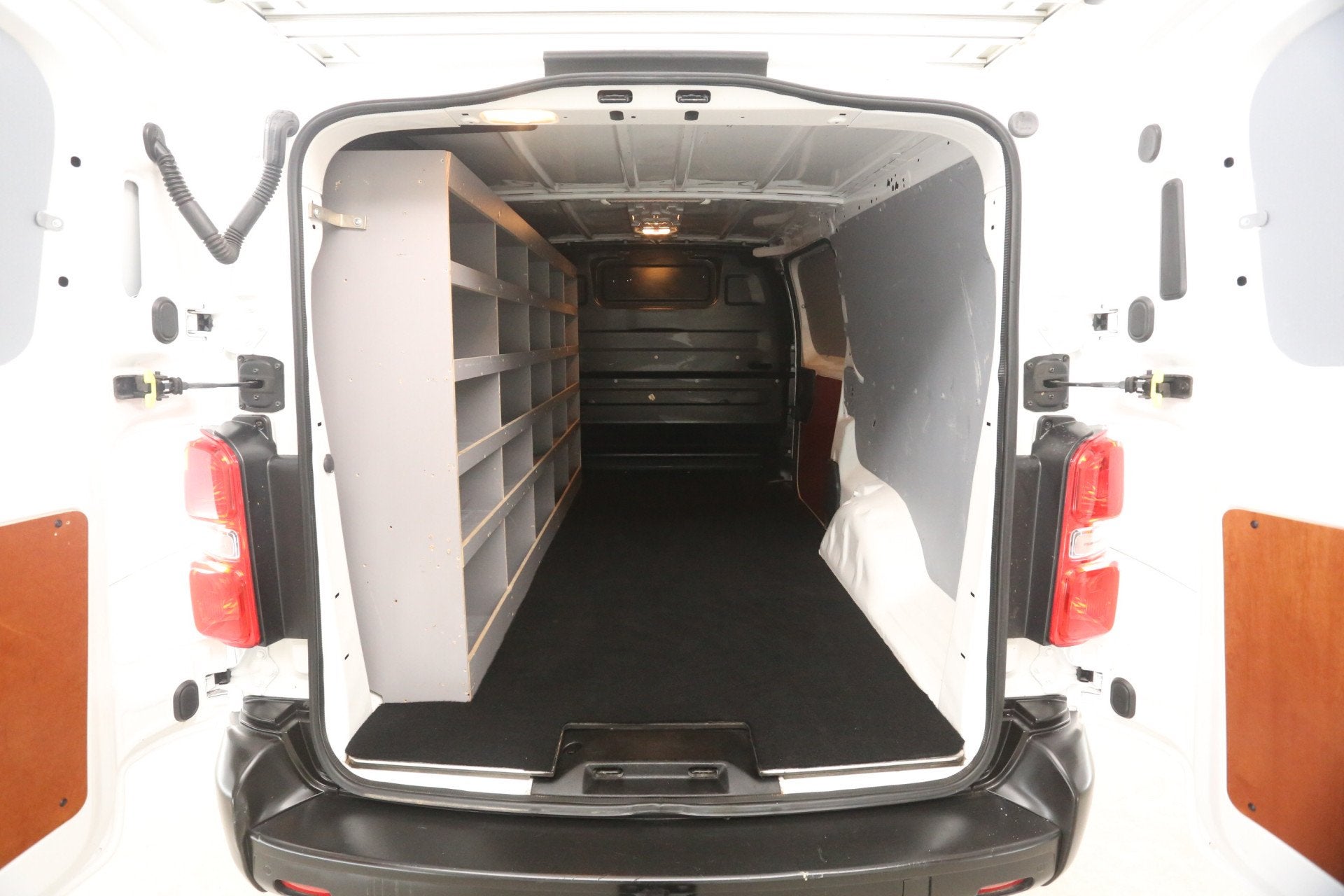 Opel Vivaro CDTI L3H1 | Airco | Cruise | 3 Zits | Trekhaak |, Auto's, Voorwielaandrijving, Gebruikt, Euro 6, 4 cilinders