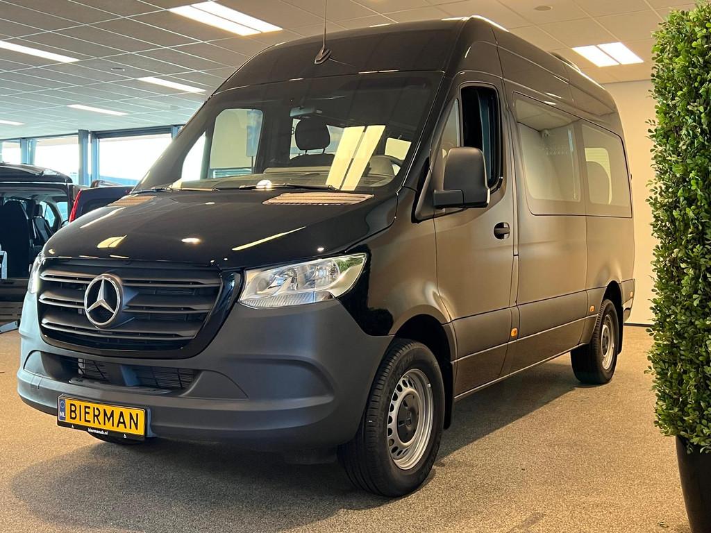 Mercedes Sprinter L2H2 Rolstoelbus Groepsvervoer 9-pers., Auto's, Bestelauto's, Automaat, Stof, Gebruikt, Zwart