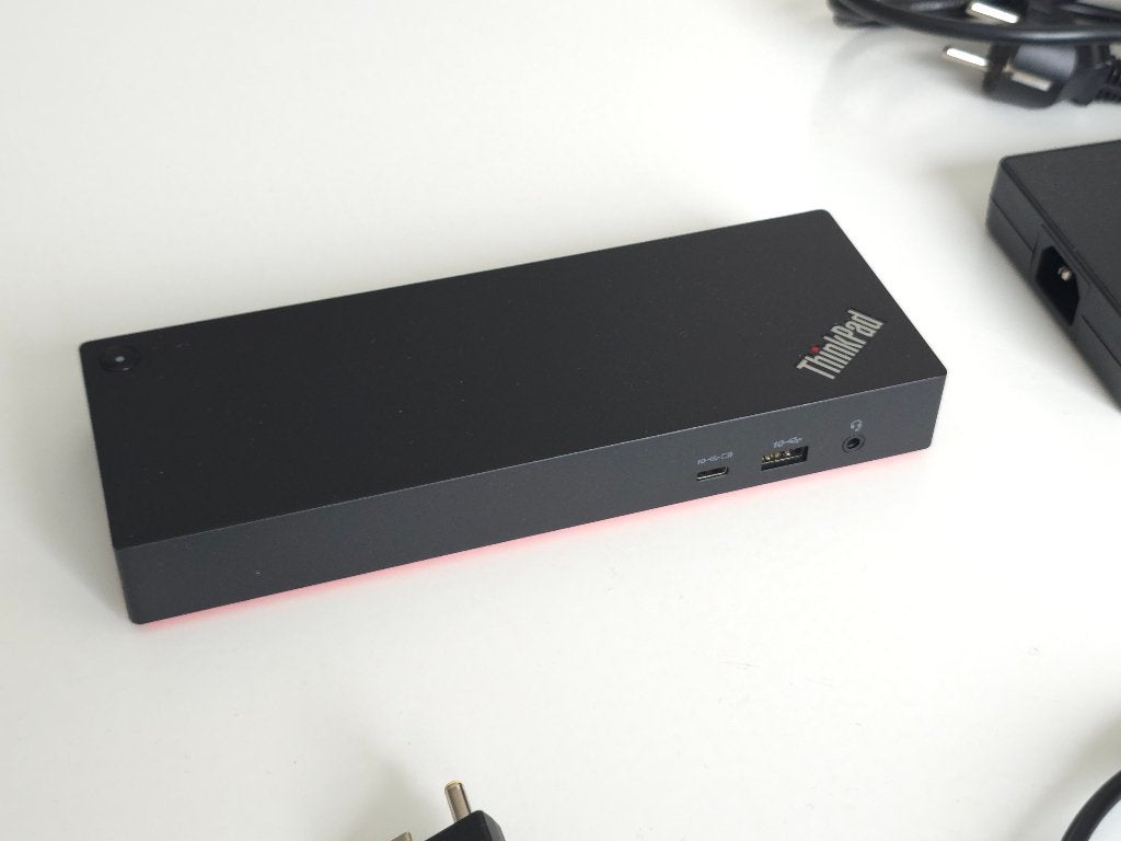 Lenovo ThinkPad Docking Station 300W, Lenovo ThinkPad, Ophalen of Verzenden, Zo goed als nieuw, Docking station