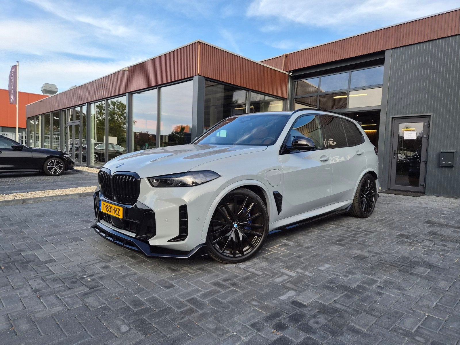 BMW X5 Xdrive50e 490pk Brooklyn Skylounge HUD Softclose NL, Auto's, Dealer onderhouden, X5, 2395 kg, Met garantie (alle)