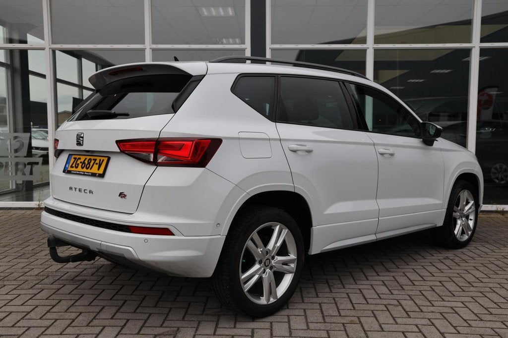 Seat Ateca 1.5 TSI FR Business Intense|Automaat|Camera|Navi|, Auto's, Seat, 4 cilinders, 150 pk, Wit, Origineel Nederlands