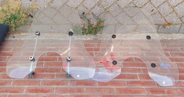 2x Windscherm Vespa - één met beugels, één nieuw, Ophalen, Zo goed als nieuw, Overige typen, Vespa