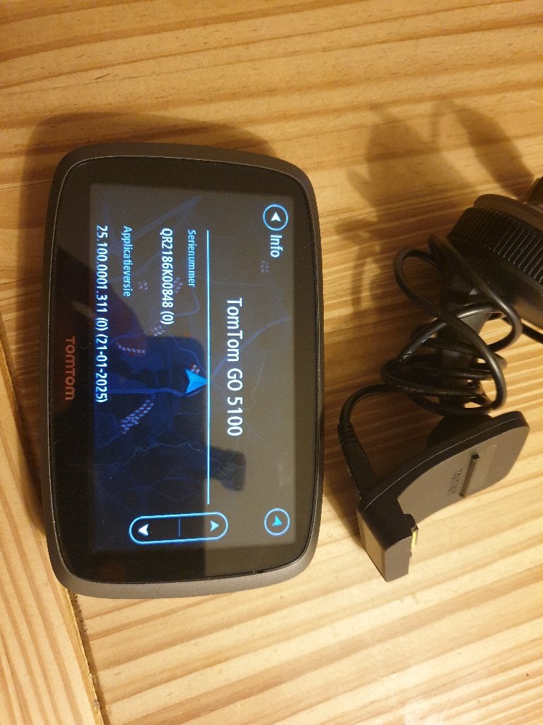 tomtom 5100 en of een tomtom go 50 evt 510 en een 620 pro, Ophalen of Verzenden, Gebruikt