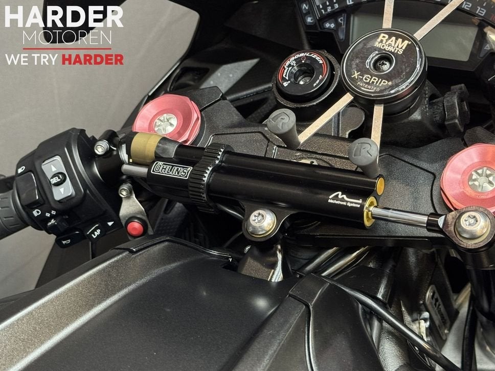 KAWASAKI ZX 10R NINJA | ÖHLINS | RIZOMA | AKRA | QUICKSHIFT, Motoren, 4 cilinders, Motorrijbewijs A, Bedrijf, Onbekend