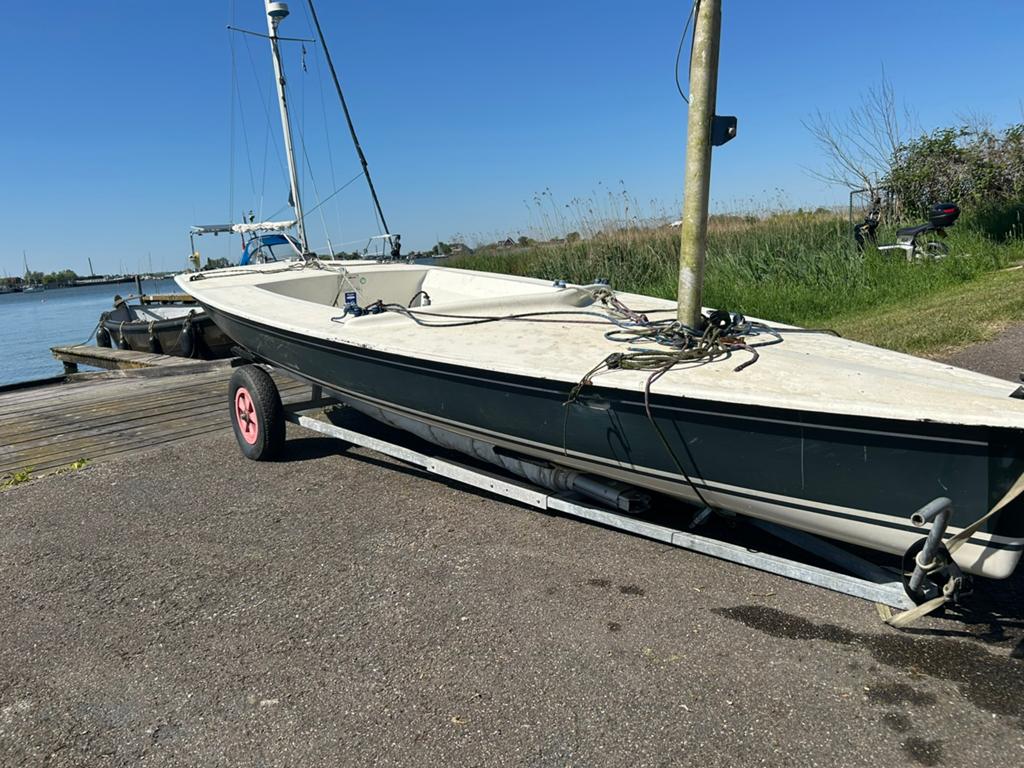Splash romp en trailer, Watersport en Boten, Ophalen, Zo goed als nieuw, Overige typen, Minder dan 15 m²