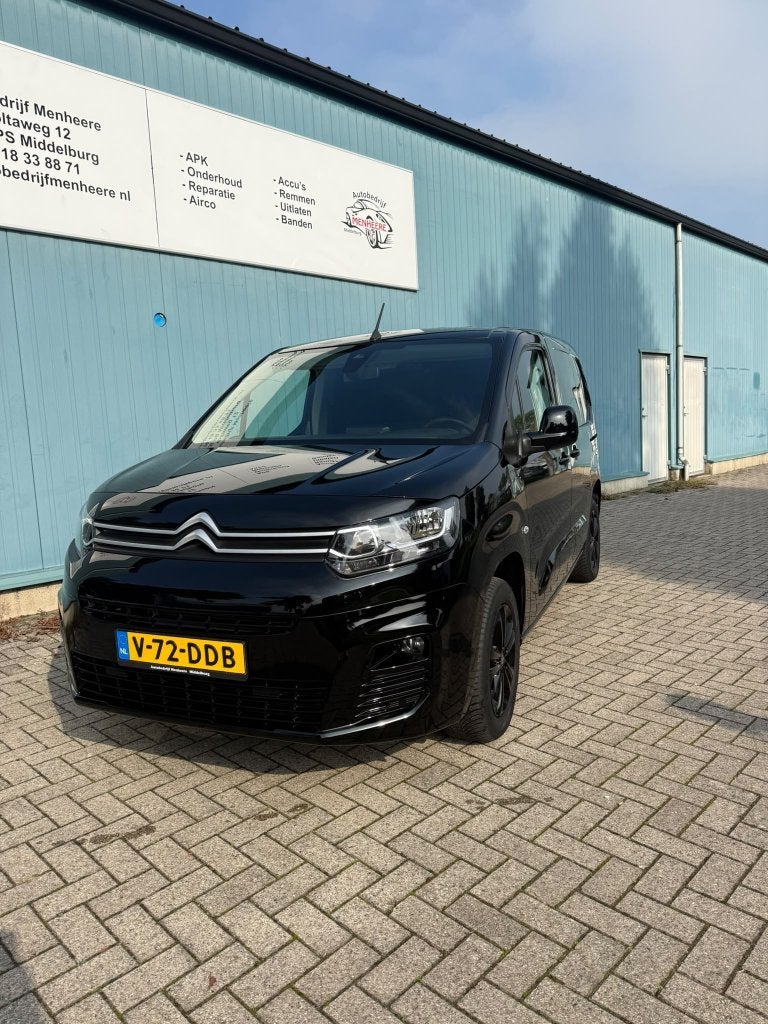 UNIEKE Citroën Berlingo 130pk Automaat 2024 !!!, Stof, Euro 6, 4 cilinders, Citroën