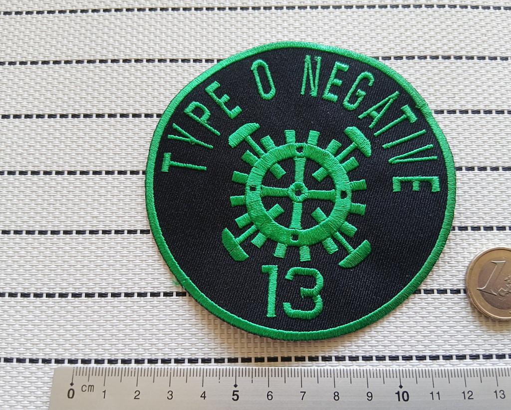 Type O Negative 13  mooie 10 cm embroidered patch t66, Verzenden, Nieuw, Kleding