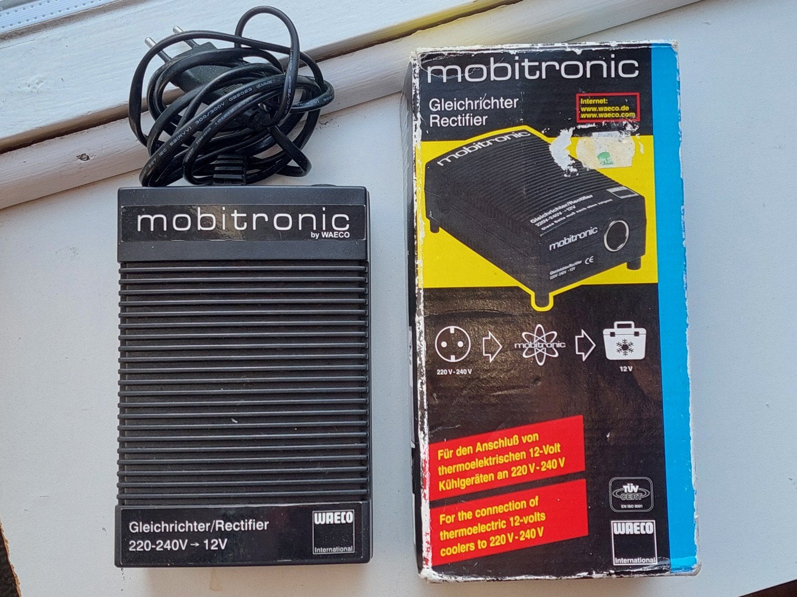 Mobitronic Netgelijkrichter 220-240V naar 12V, Caravans en Kamperen, Ophalen, Zo goed als nieuw