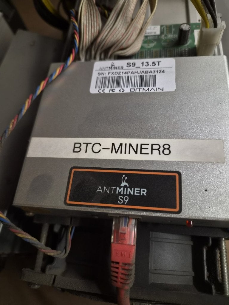 Bitmain Antminer S9, 13.5Th/s miner 8 stuks bieden per stuk, Gebruikt, Minder dan 4 GB, 8 GB, Ophalen of Verzenden