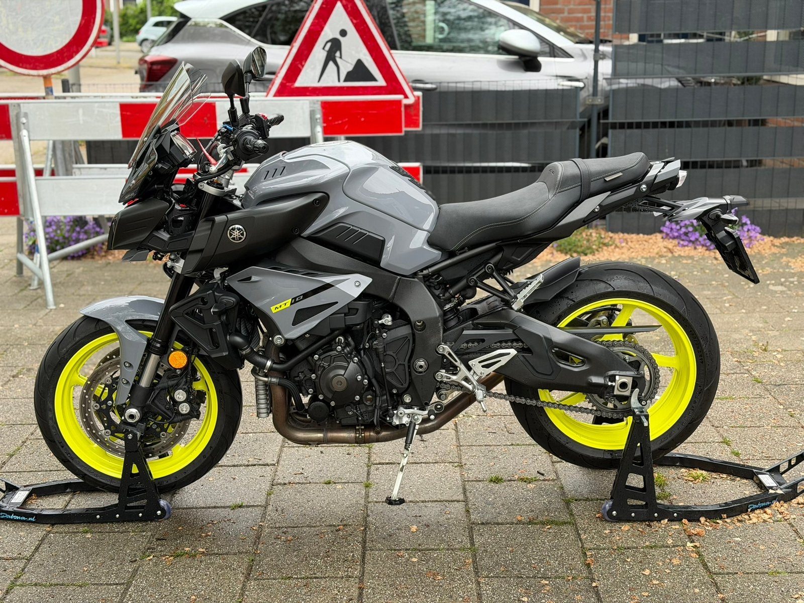 Yamaha MT-10 Nardo Grey Comfortseat Quickshifter NL-motor, Motoren, Occasion, 4 cilinders, Motorrijbewijs A, Particulier