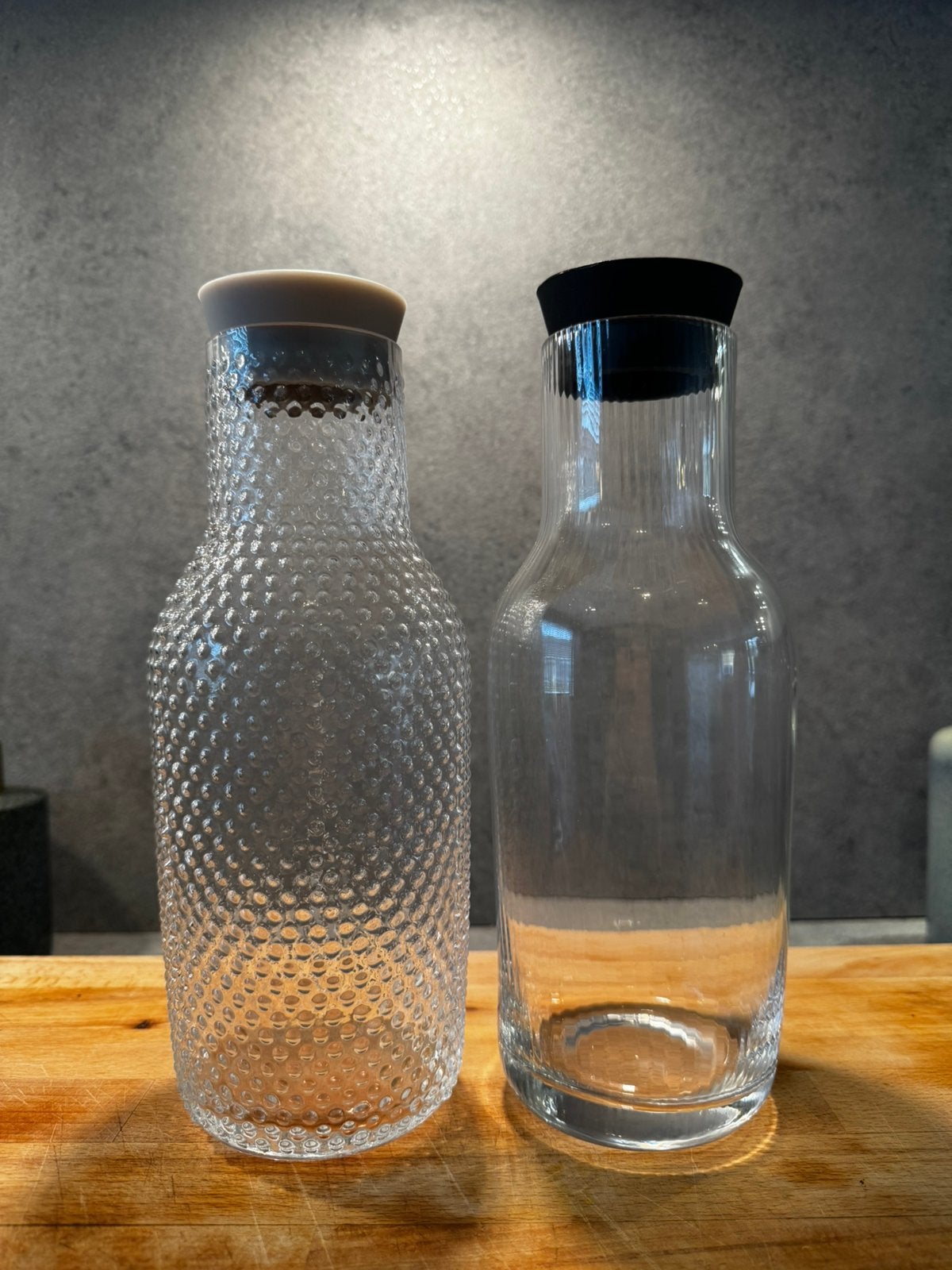 Waterkaraffen - 1.2l, Ophalen of Verzenden, Zo goed als nieuw, Glas