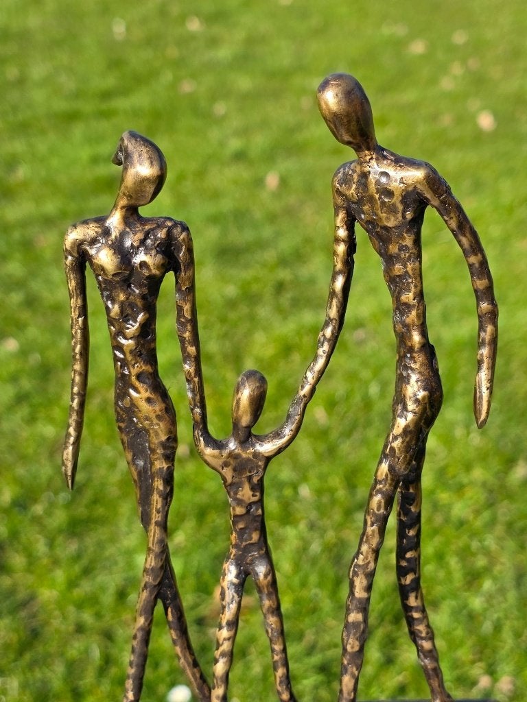 FAMILIE / 1 kind / bronzen beeld / 21,5 cm hoog, Ophalen of Verzenden, Brons, Beeld